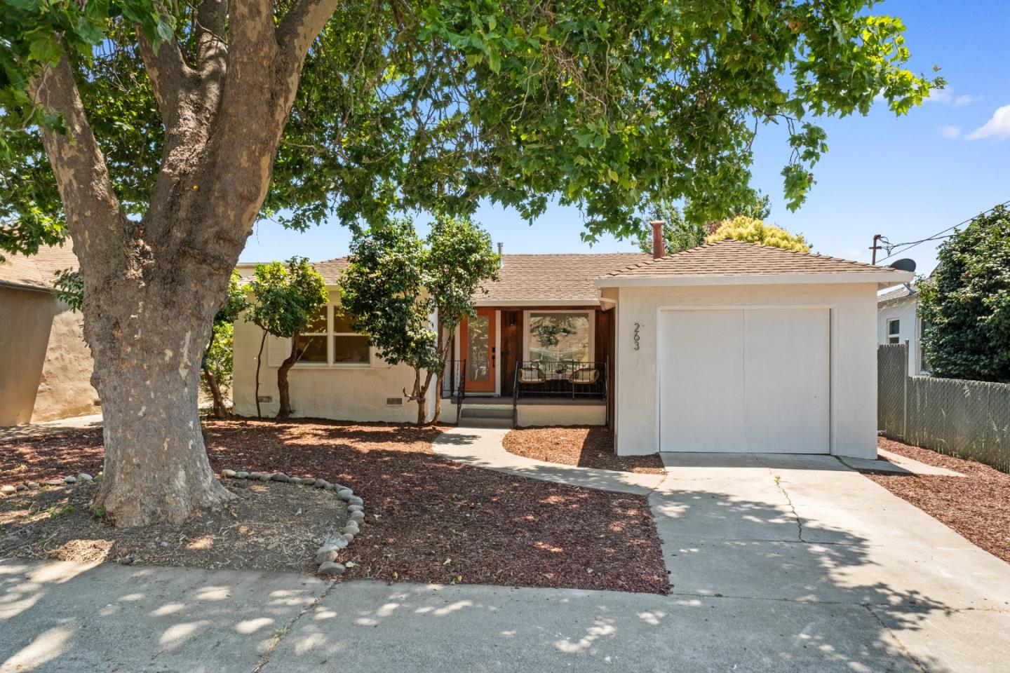 263 Ano Avenue