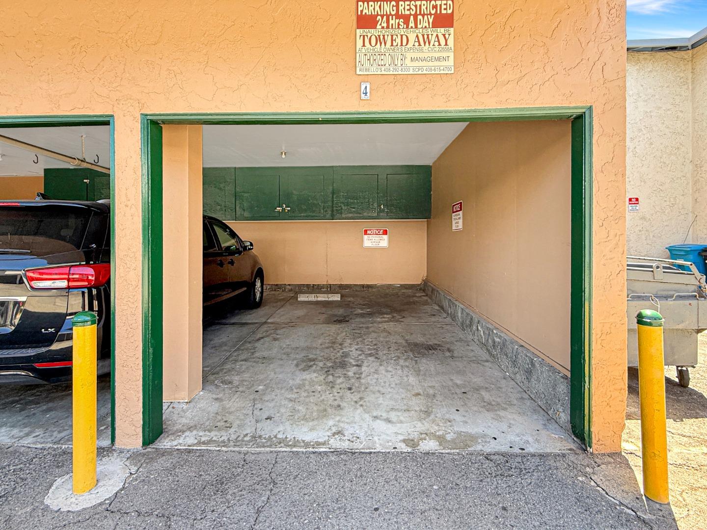 1890 Scott Boulevard 4