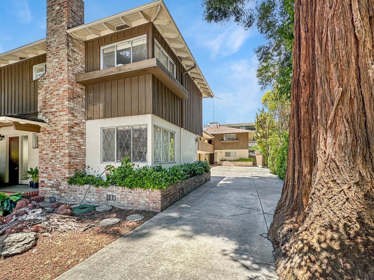 317 Poe Street