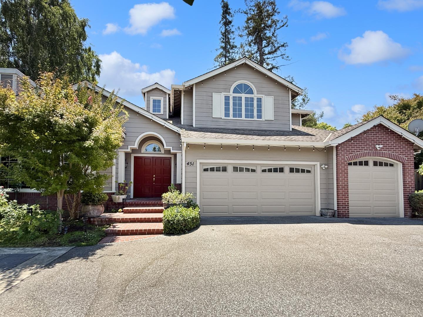 451 Bryant Avenue