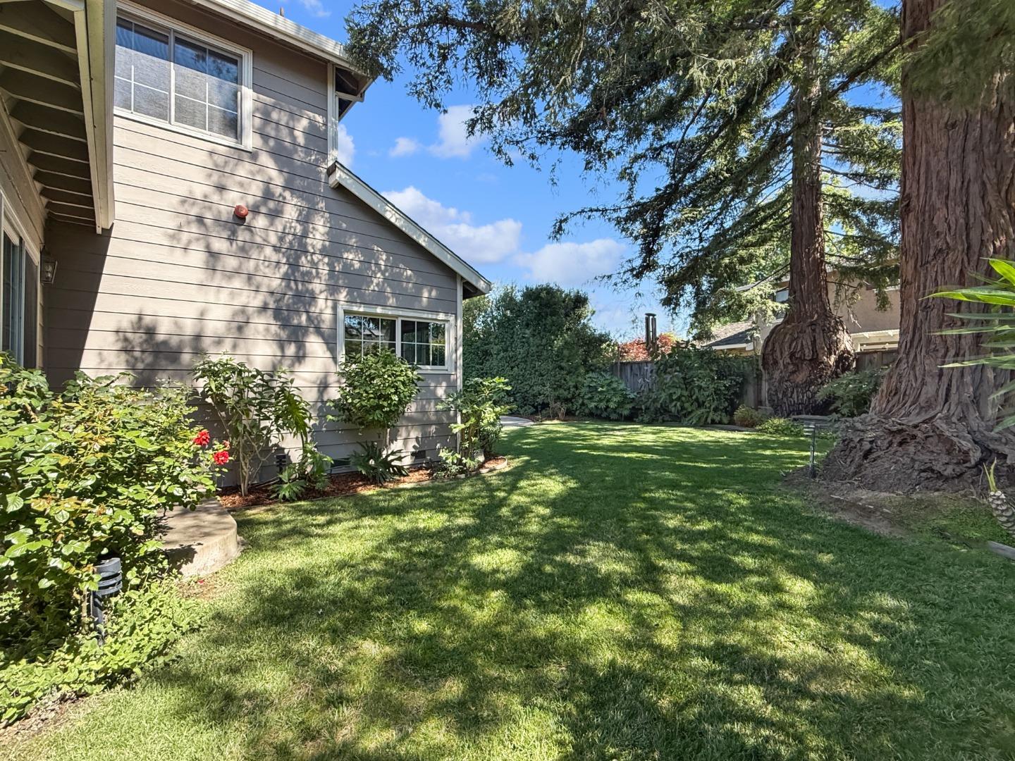 451 Bryant Avenue