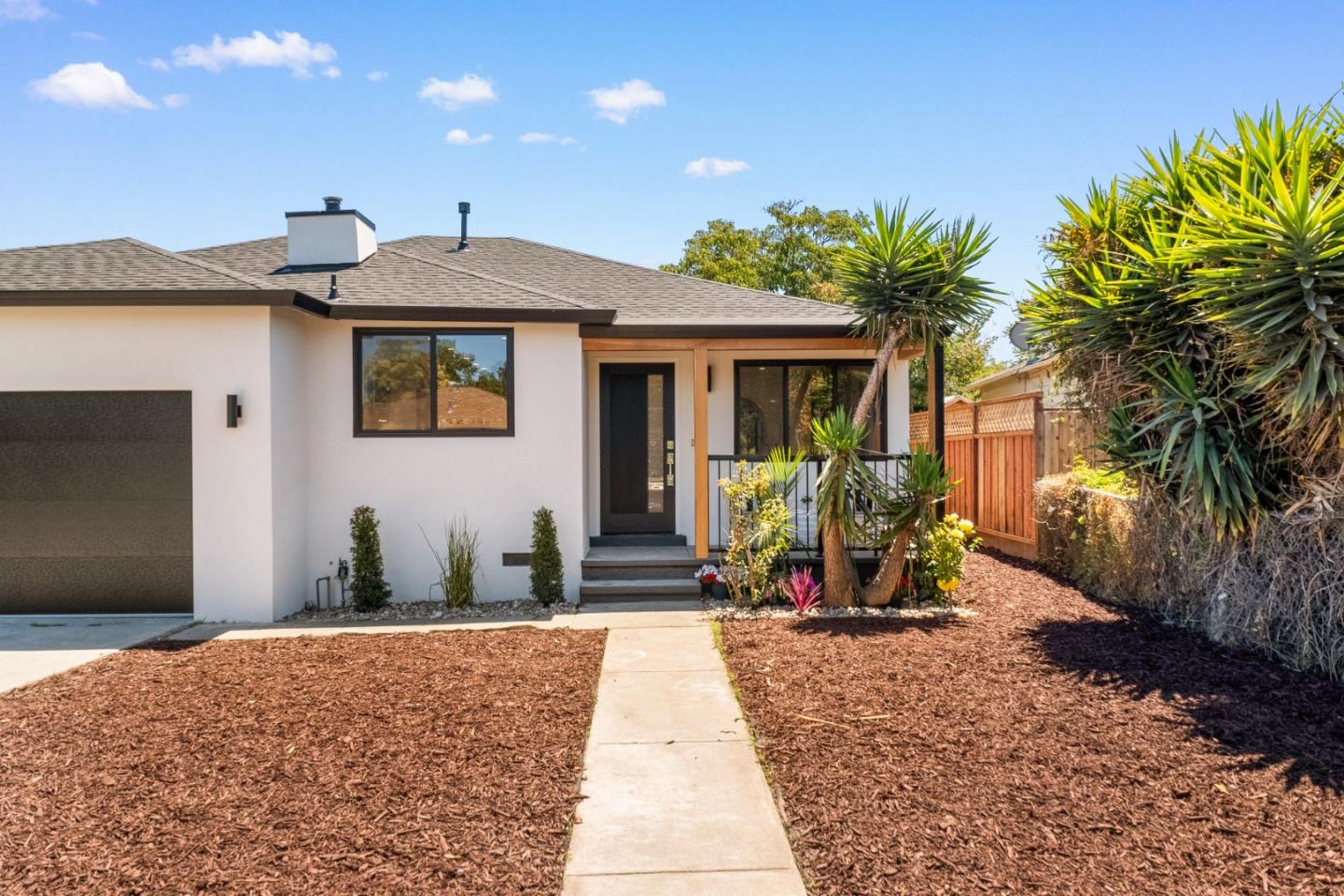 120 Abelia Way
