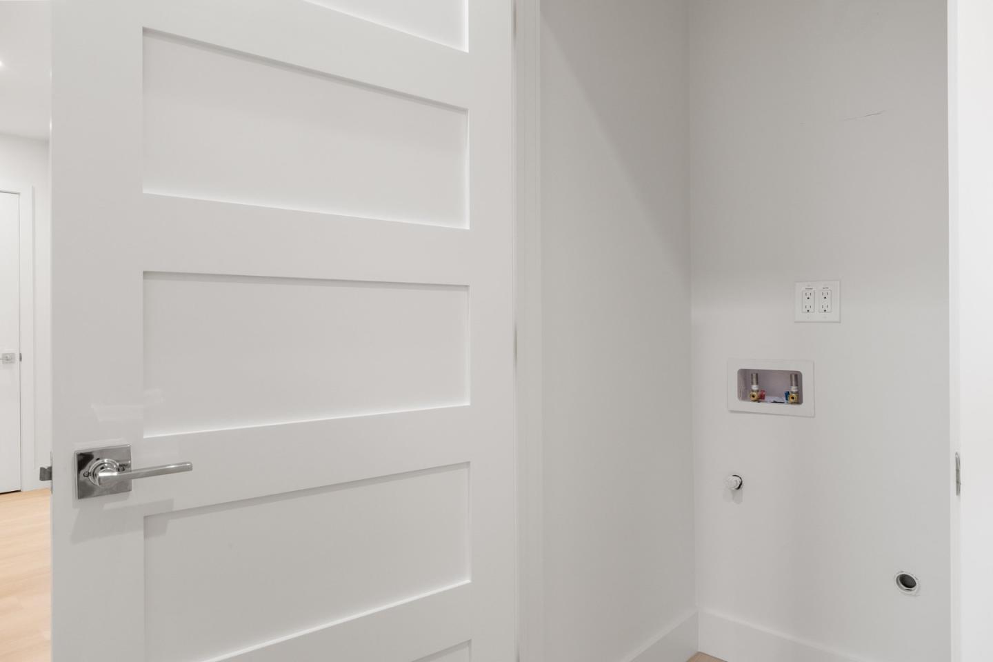 120 Abelia Way
