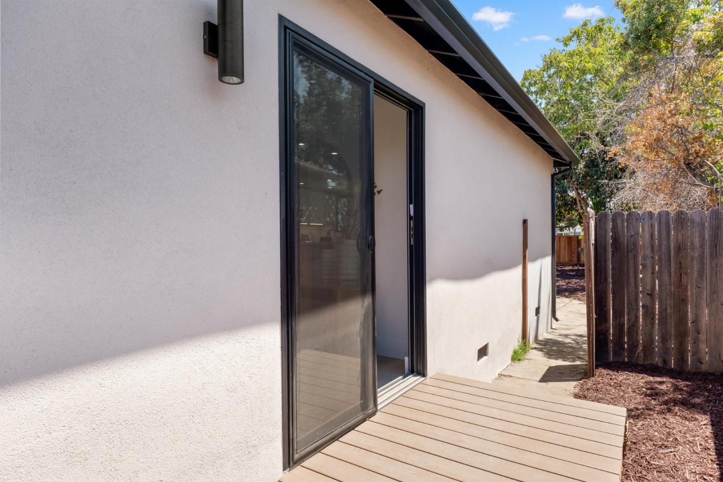 120 Abelia Way
