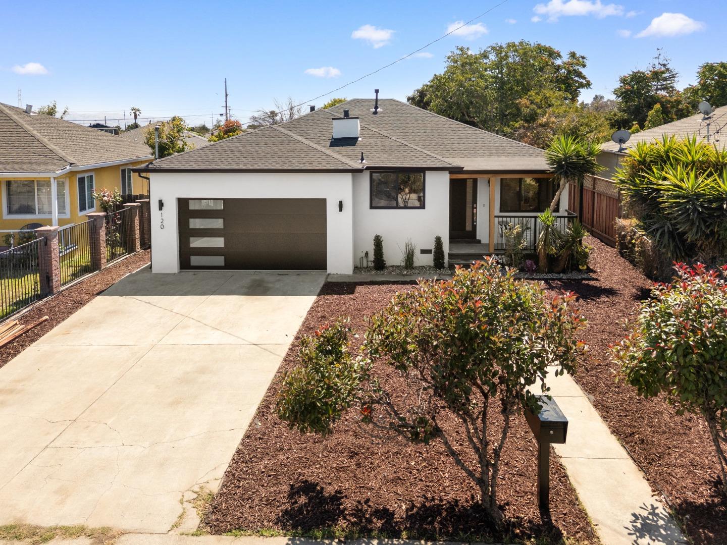 120 Abelia Way