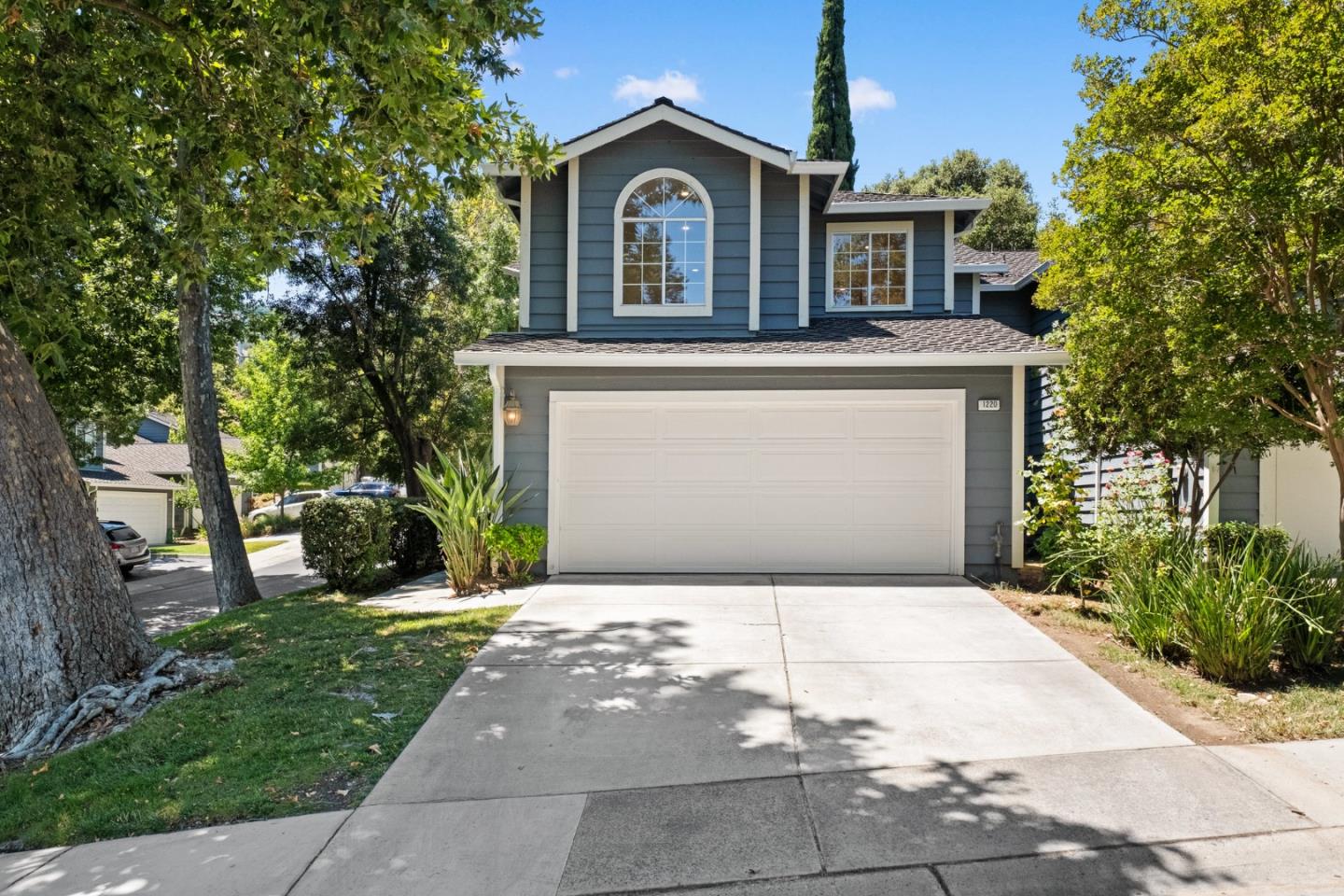 1220 Polk Spring Court