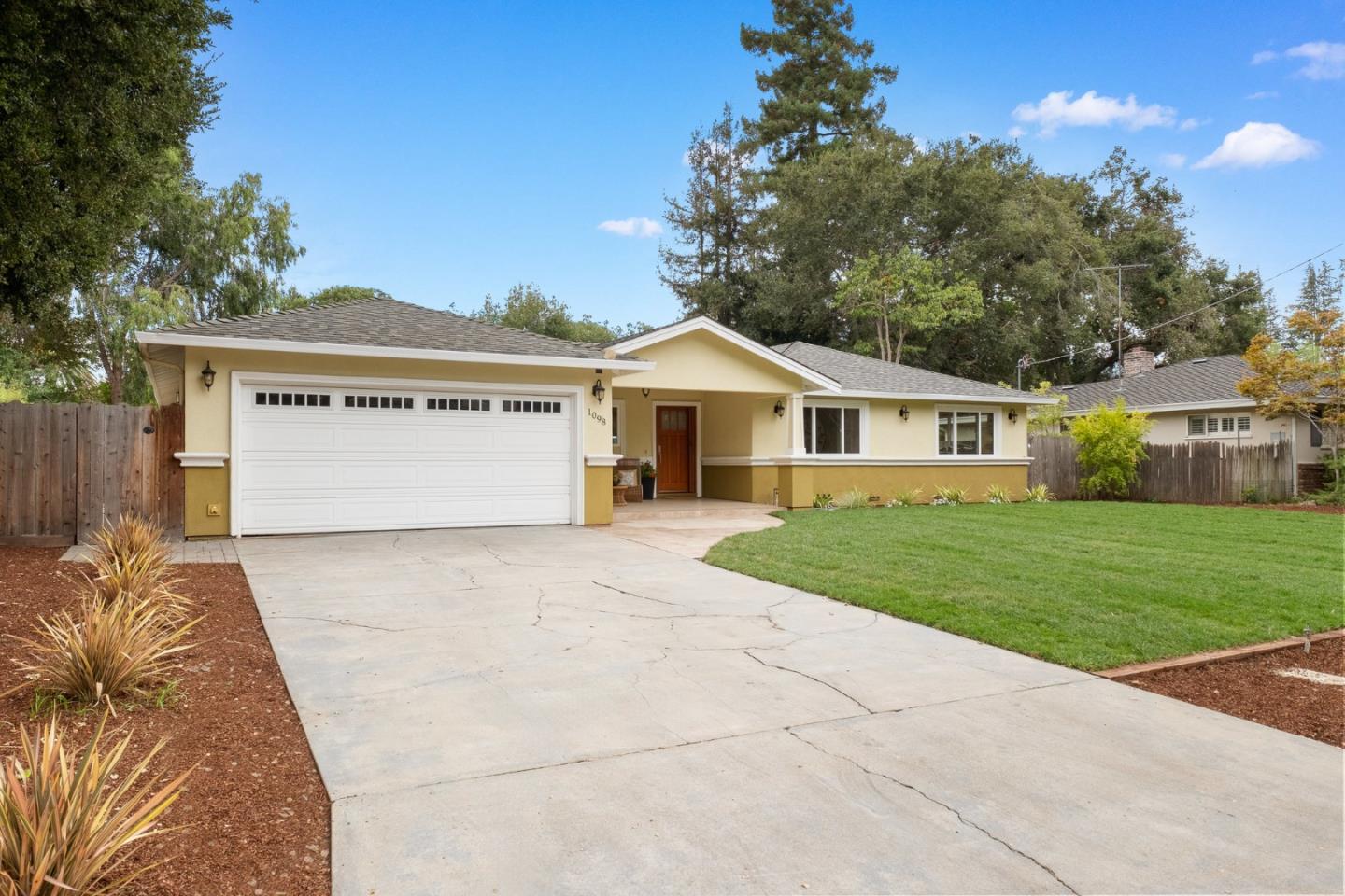 1098 Muir Way