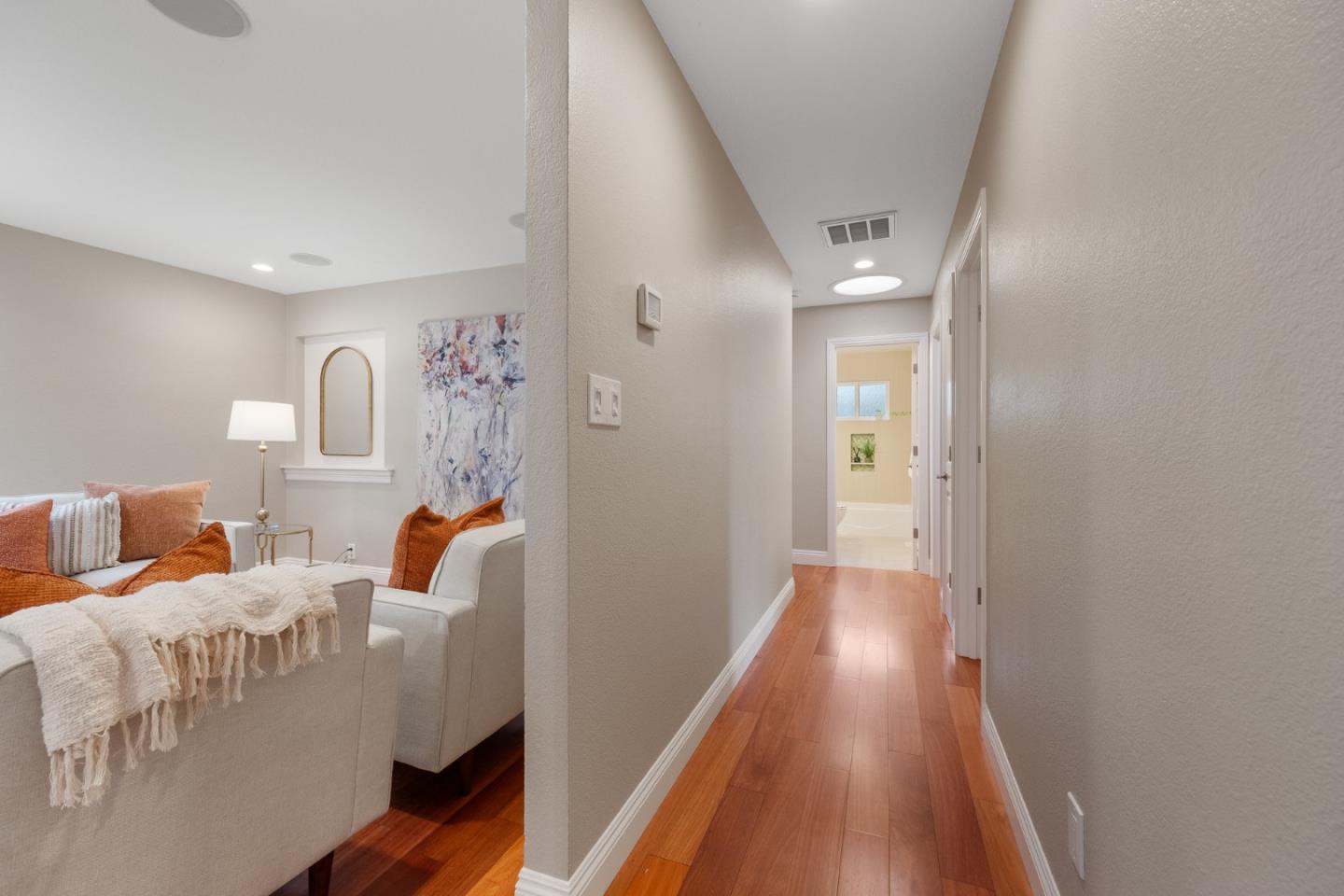 1098 Muir Way