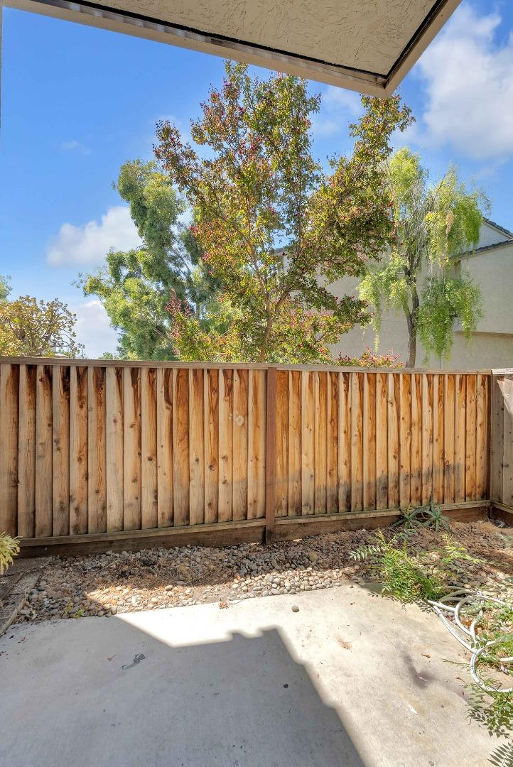 2265 Sun Glory Lane A