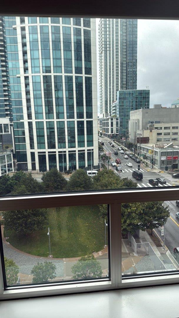 400 Beale Street 1402