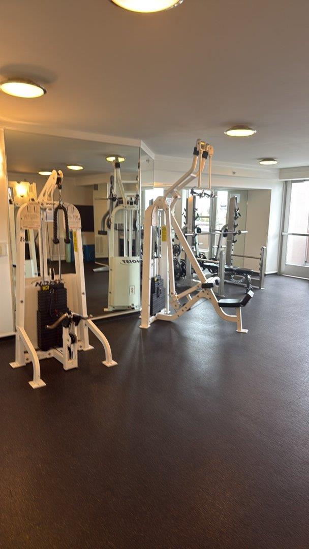 400 Beale Street 1402