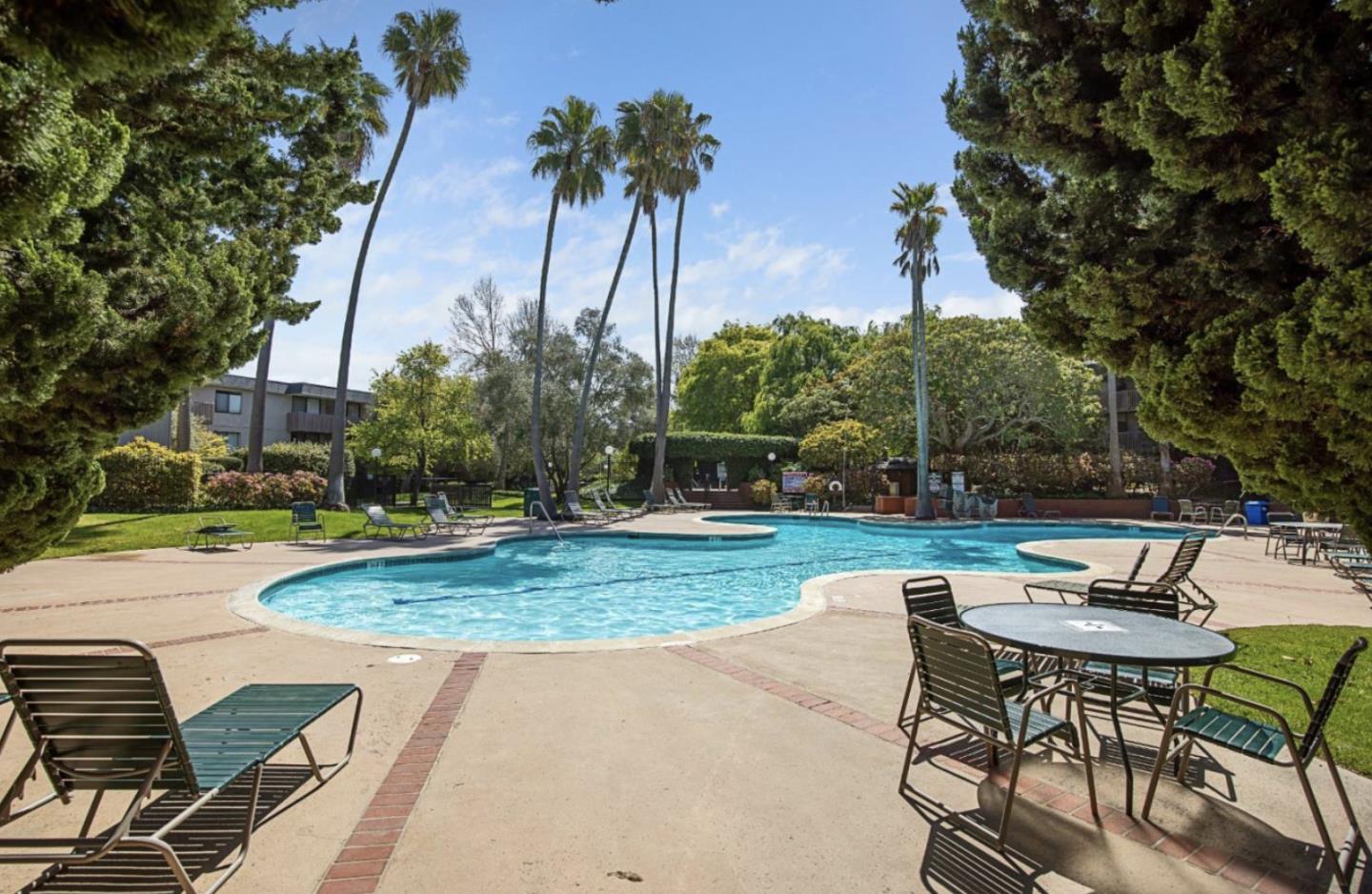 6226 Shelter Creek Lane