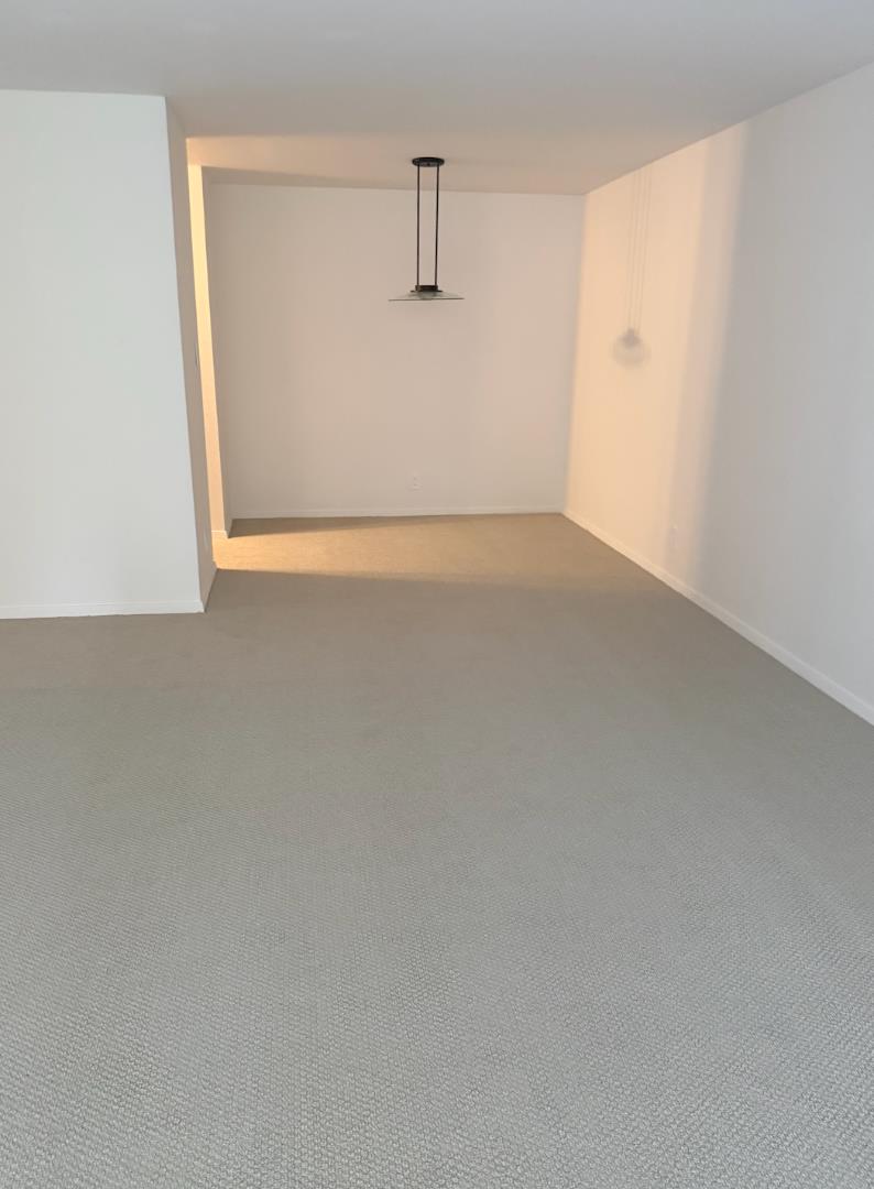 6226 Shelter Creek Lane