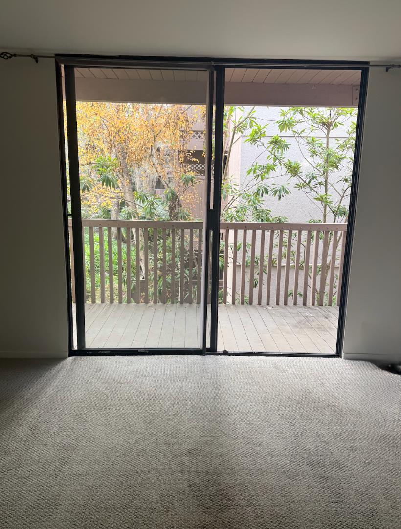 6226 Shelter Creek Lane