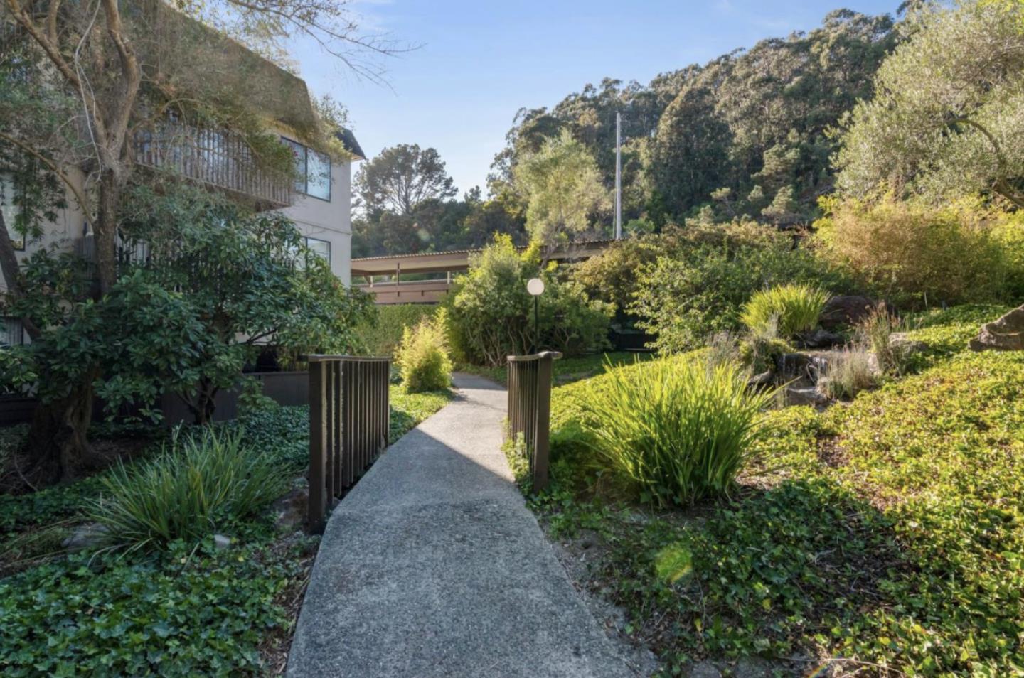 6226 Shelter Creek Lane