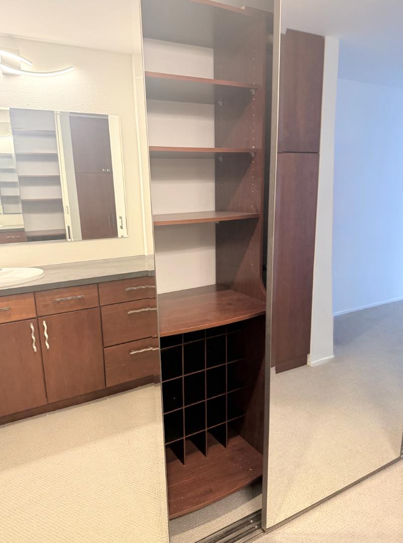 6226 Shelter Creek Lane