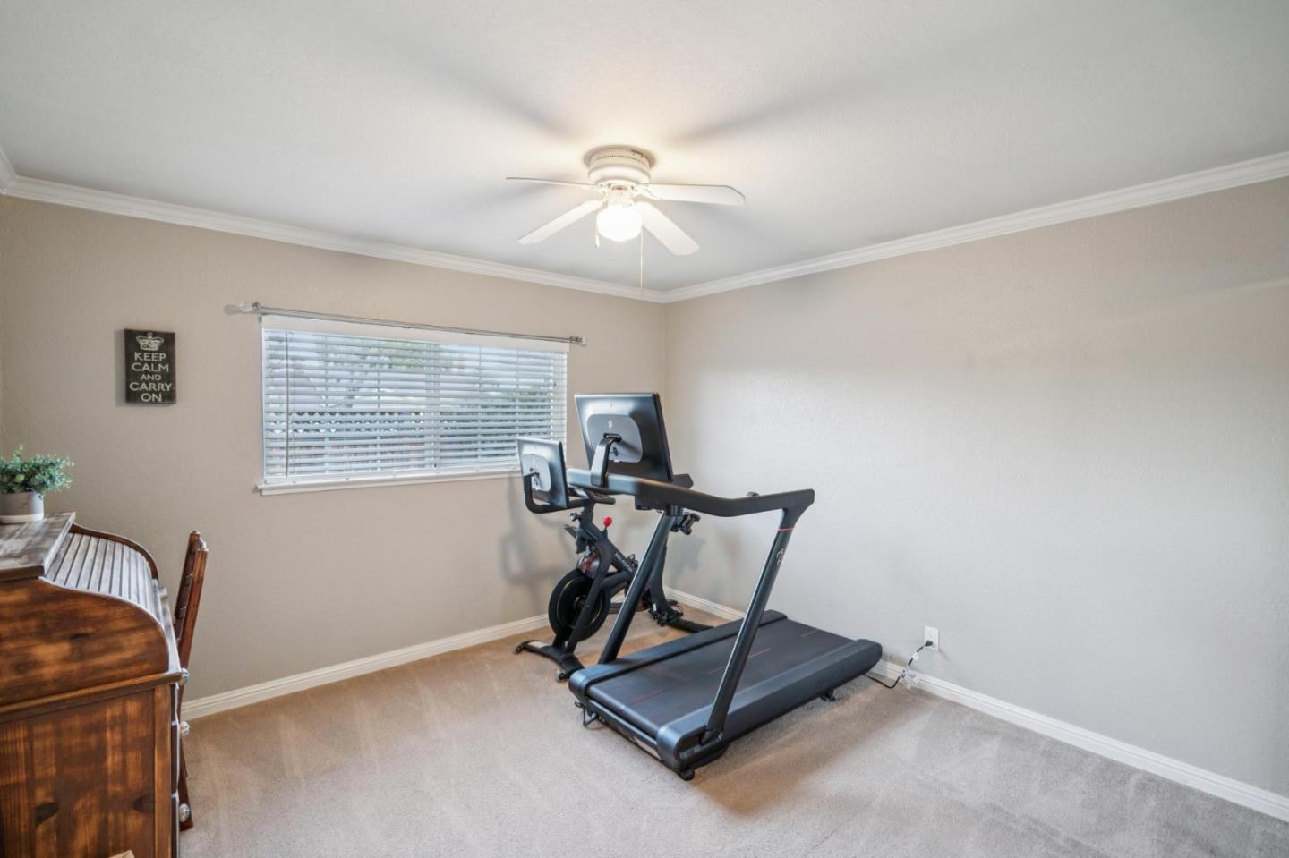 6204 Valley Glen Court