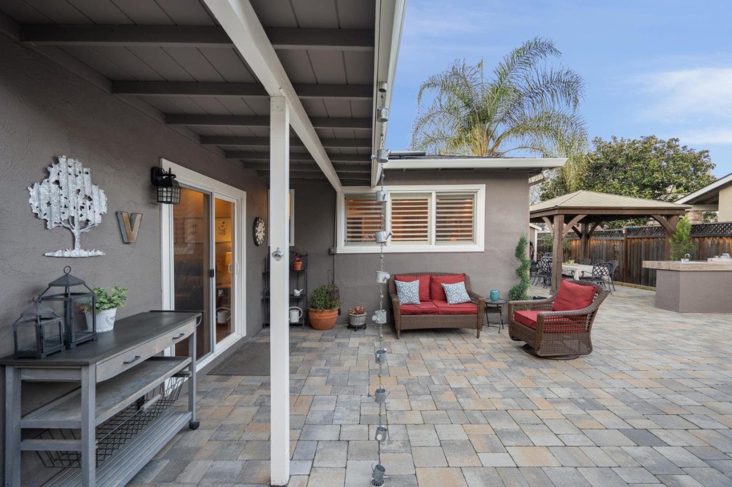 6204 Valley Glen Court