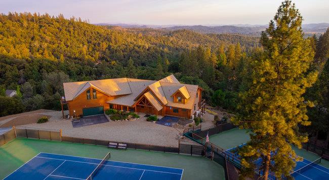2081 Ponderosa Way