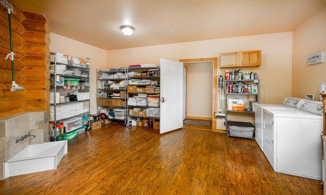 2081 Ponderosa Way