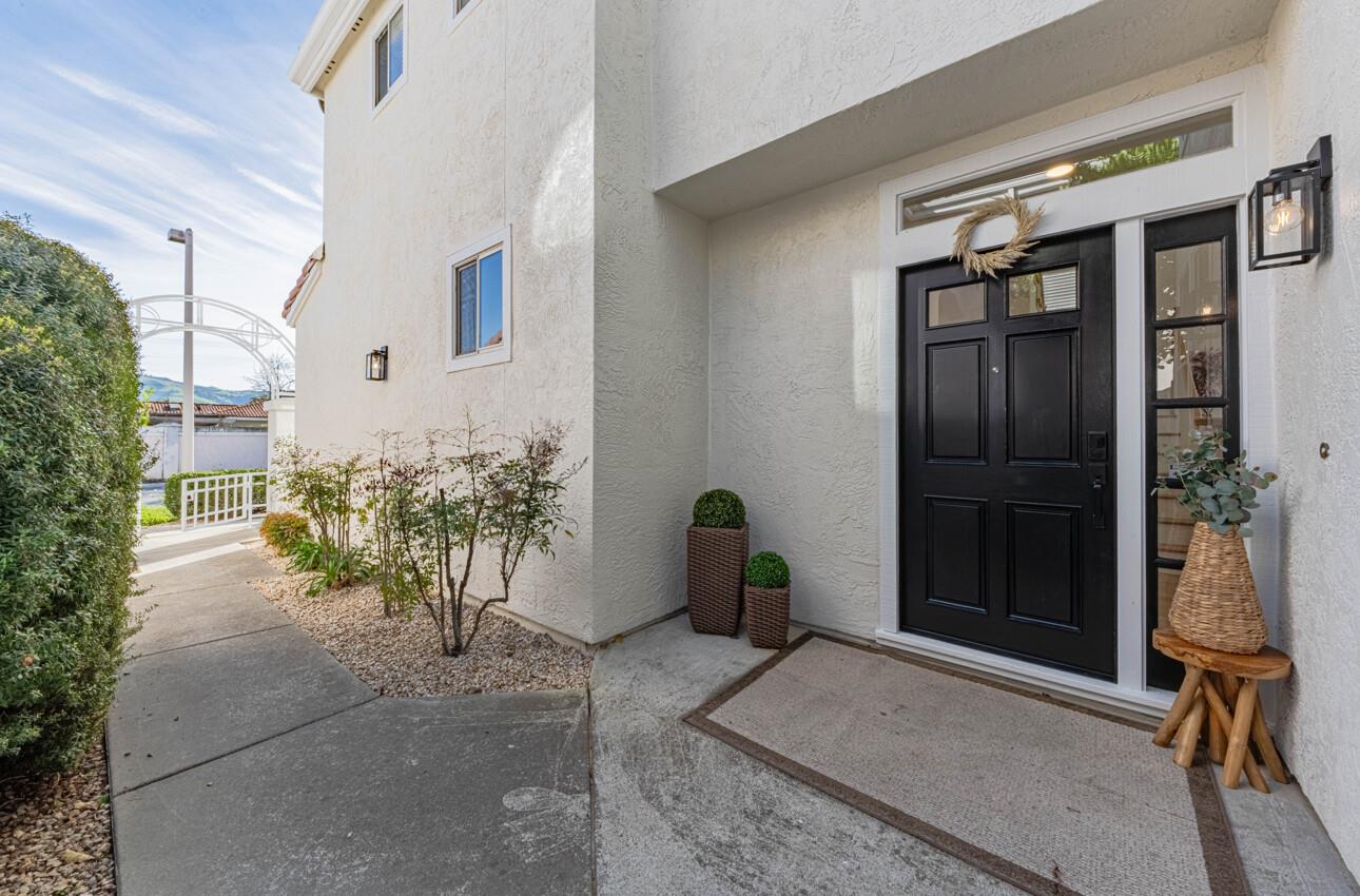 2983 Calle De Las Estrella