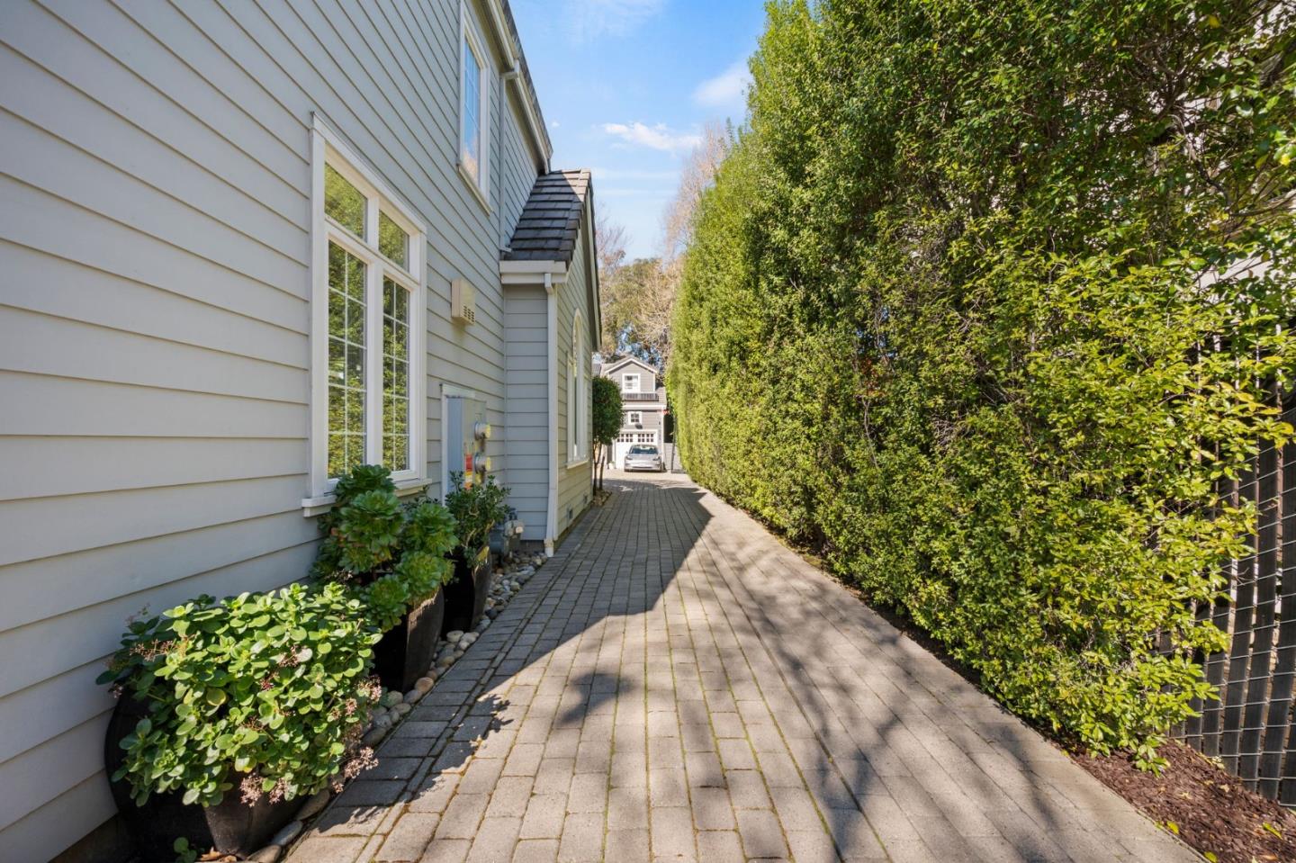 760 Partridge Avenue