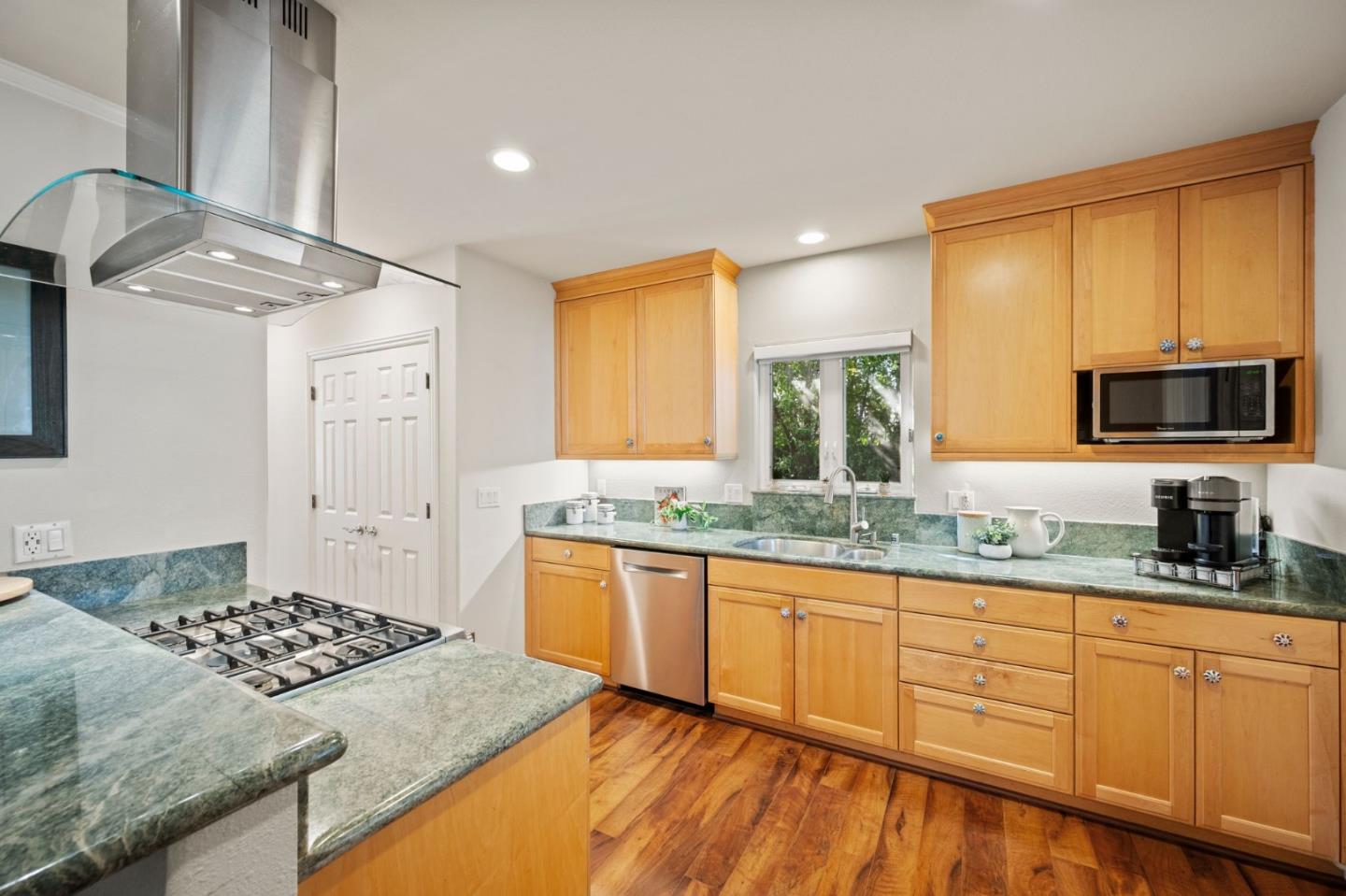 760 Partridge Avenue