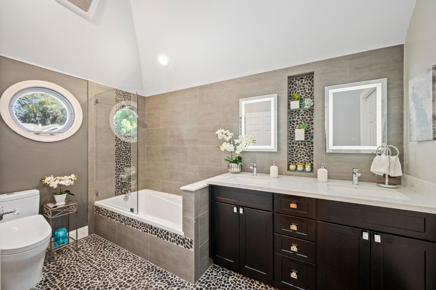 760 Partridge Avenue