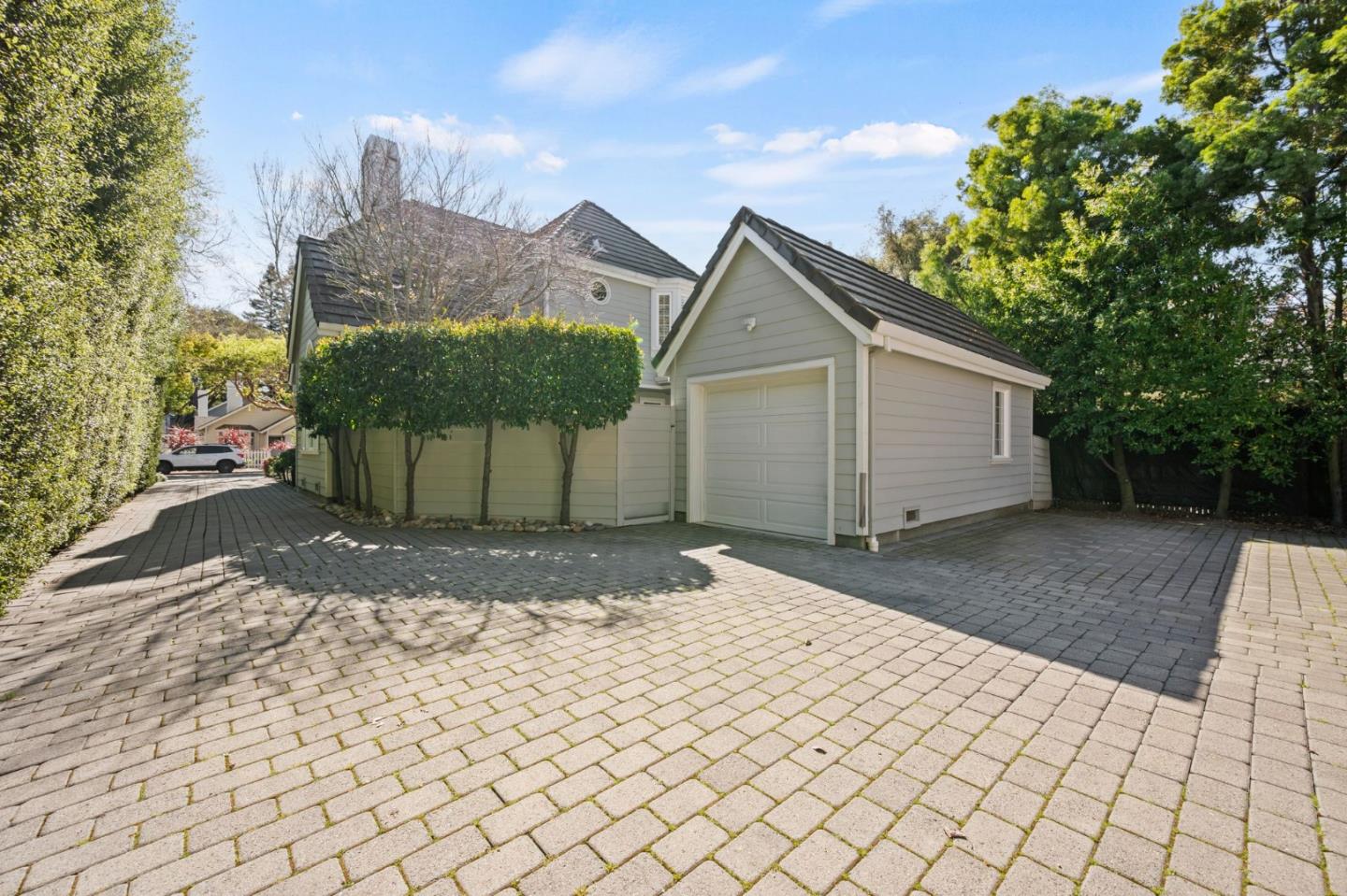 760 Partridge Avenue