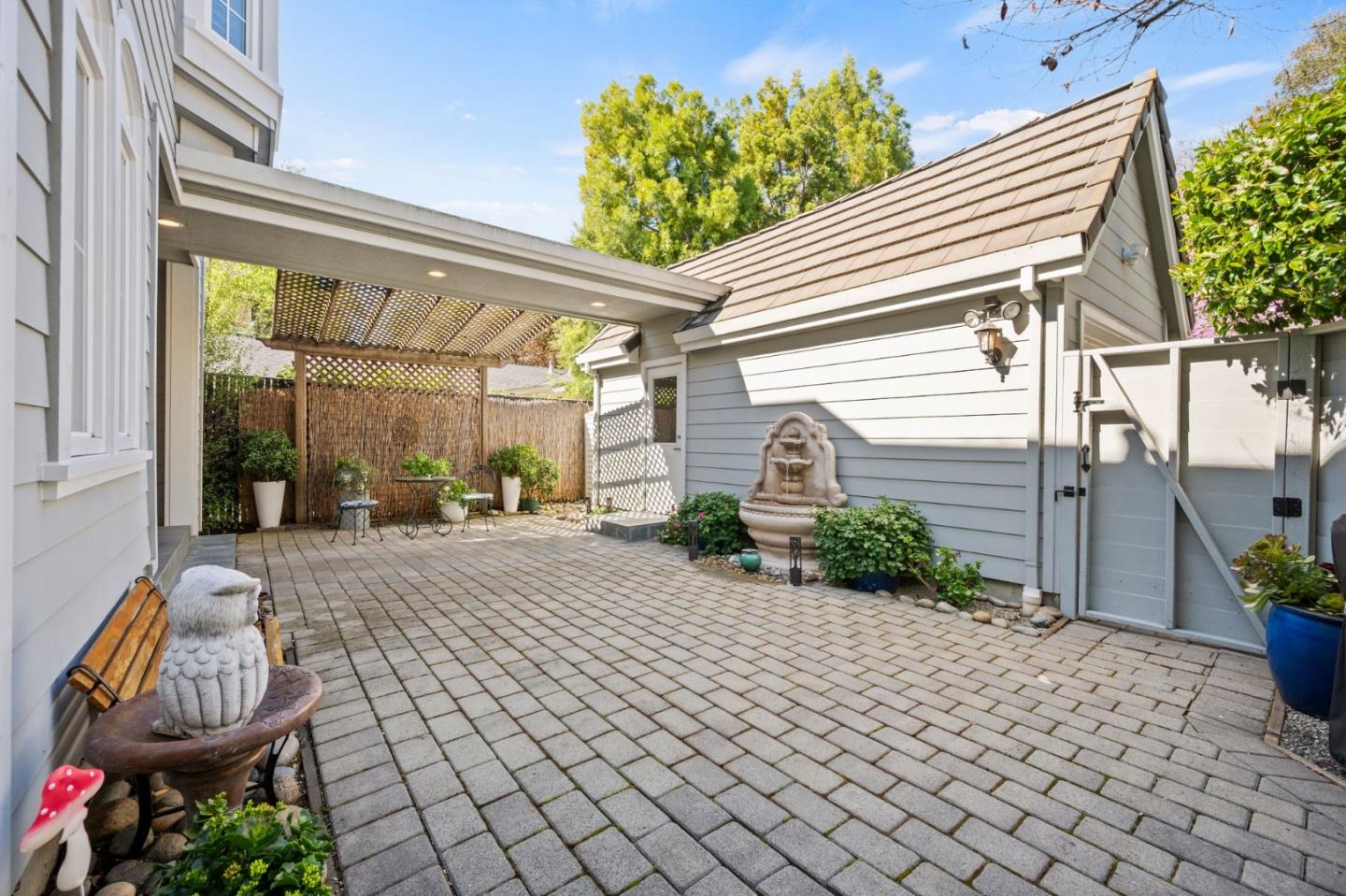 760 Partridge Avenue