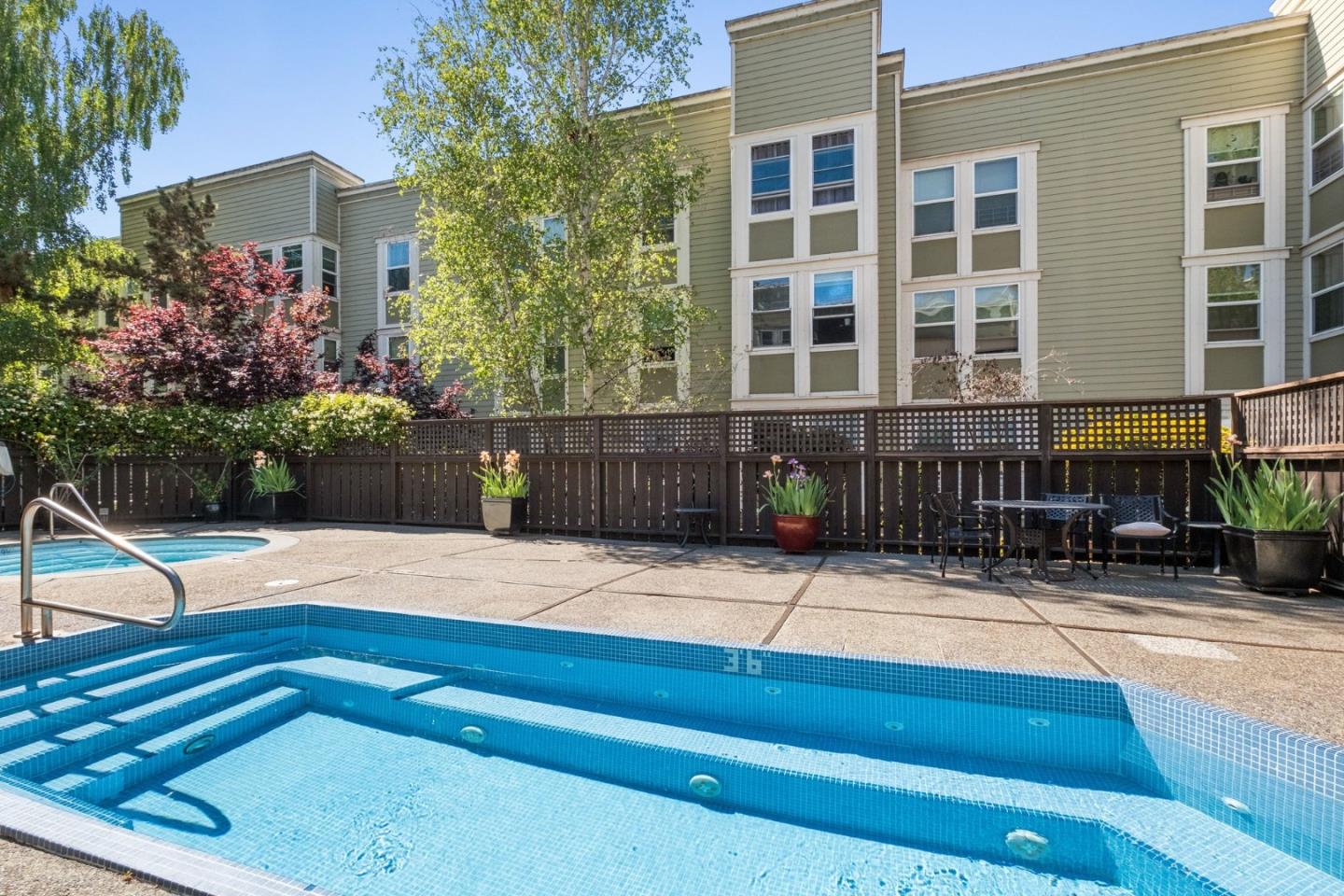 2250 24th Street 330