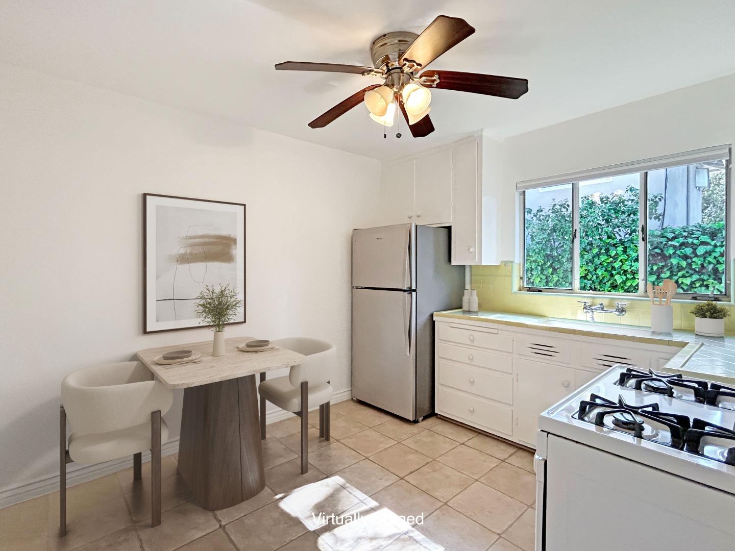 1300 Hoover Street APT 3