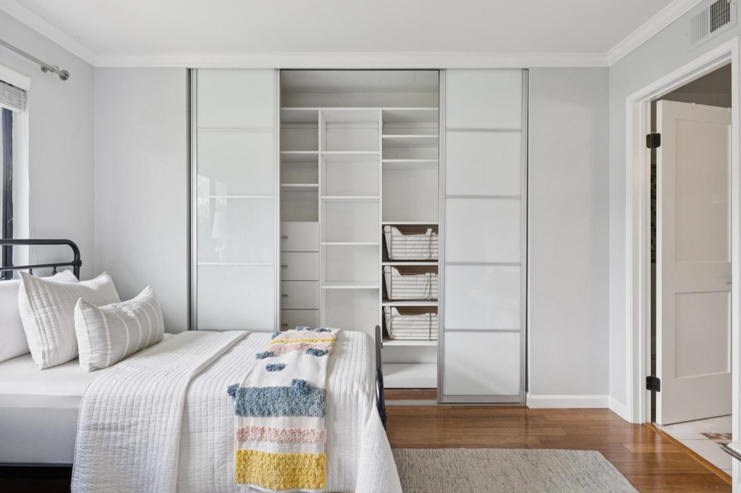 646 South Ahwanee Terrace