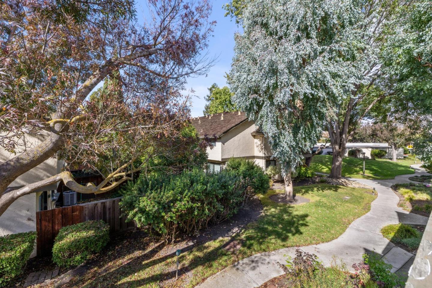 646 South Ahwanee Terrace