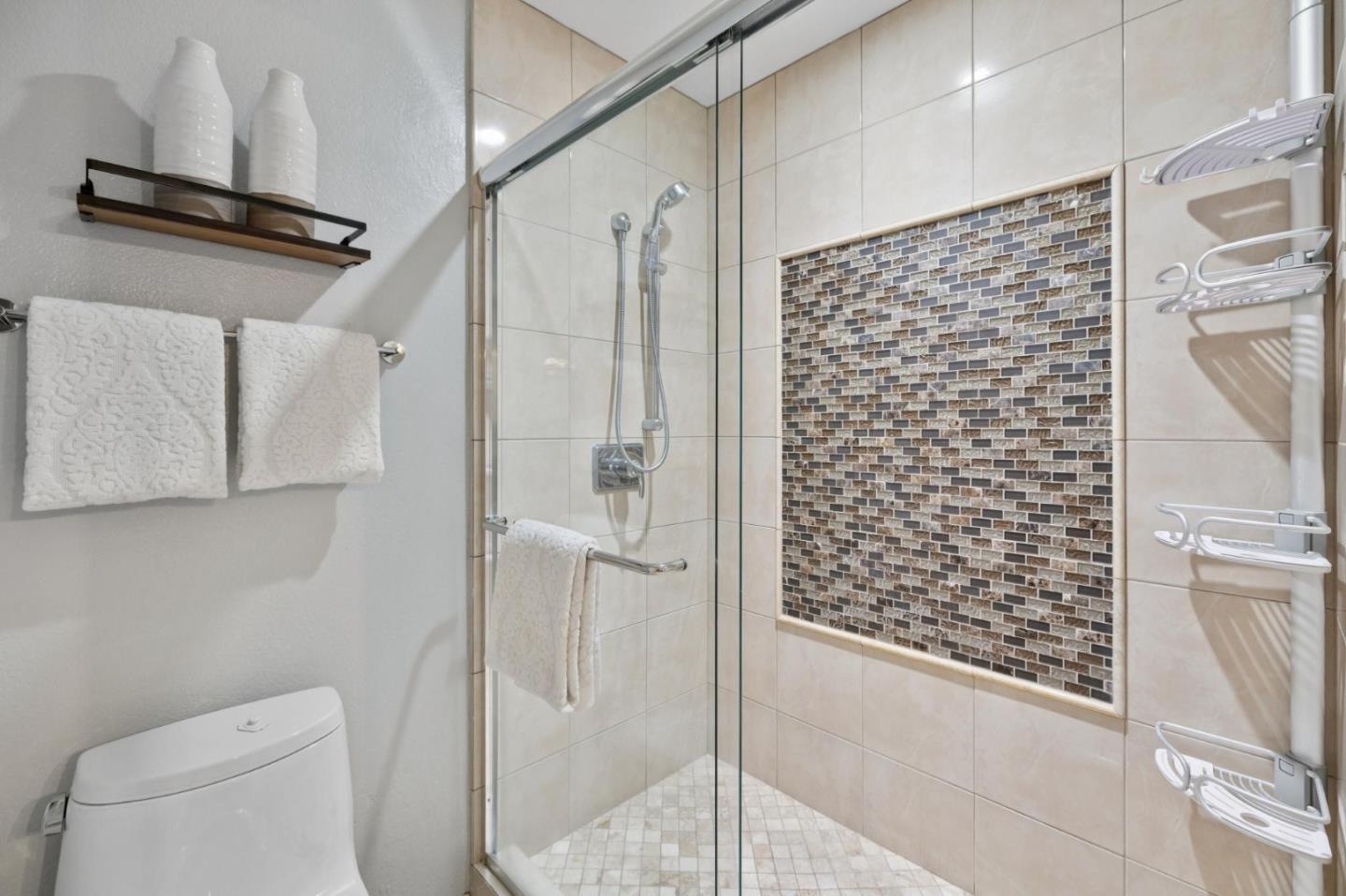 646 South Ahwanee Terrace