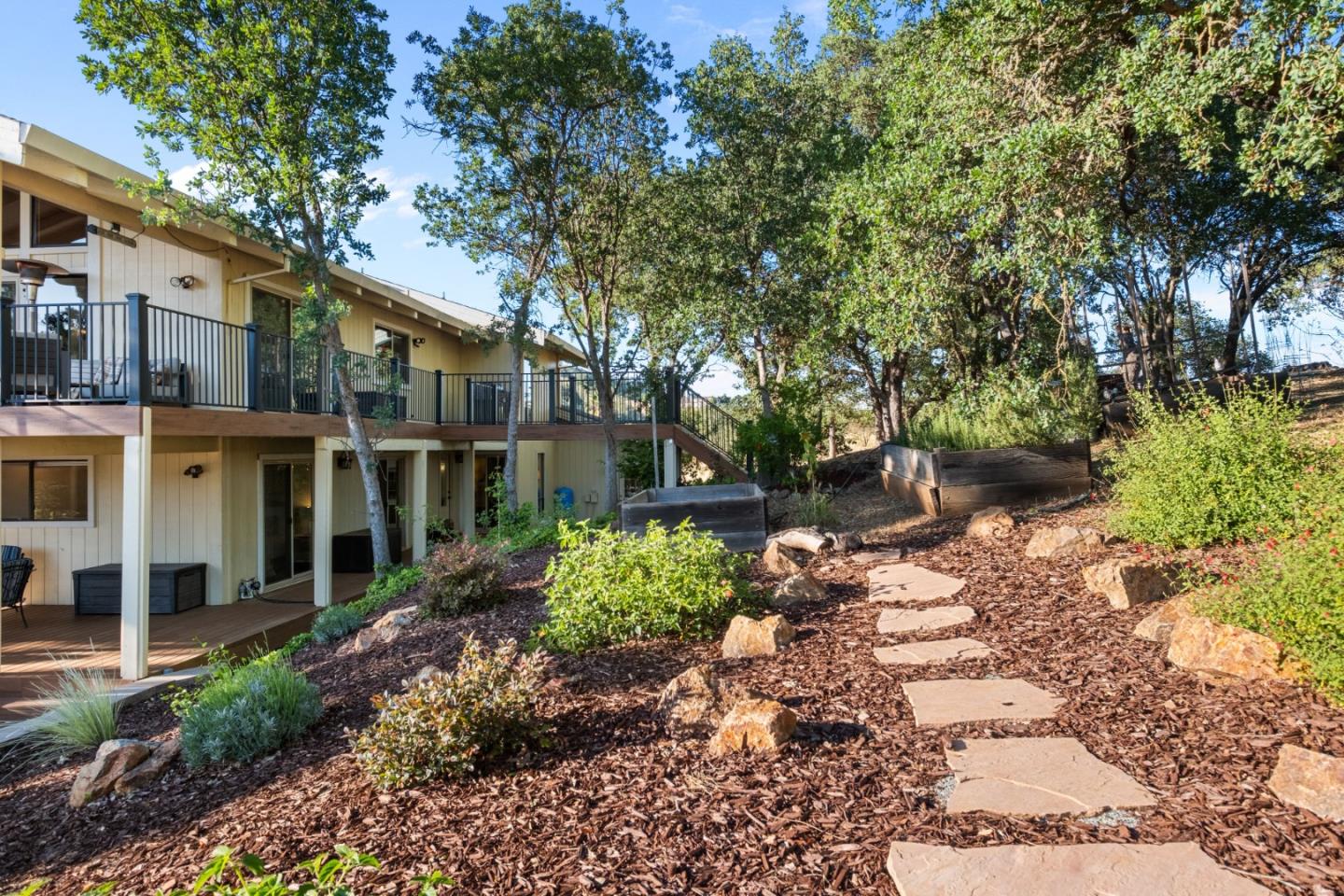 15208 Sycamore Drive