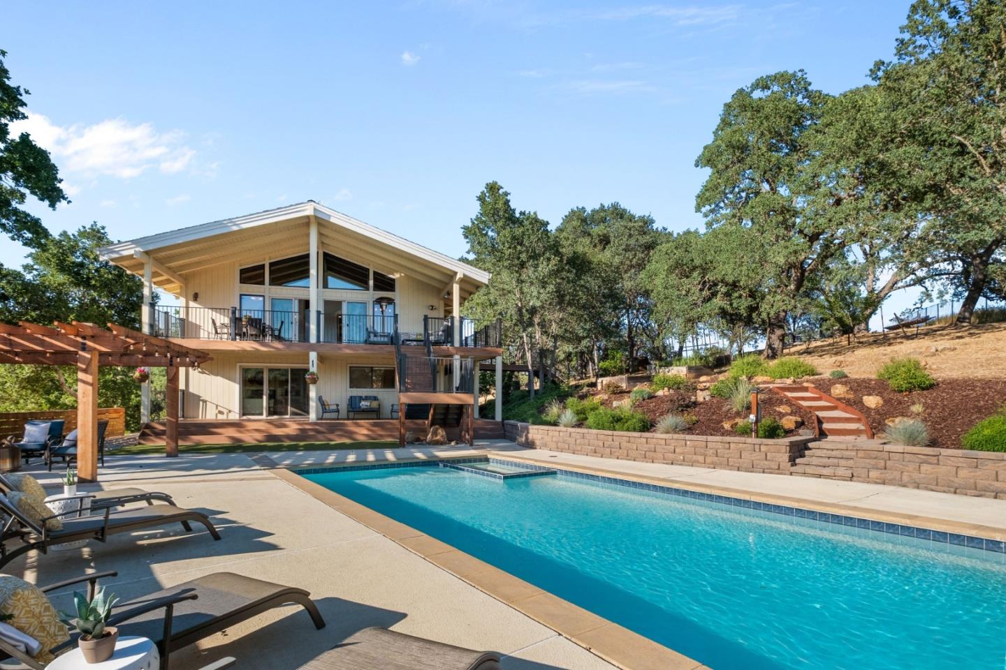 15208 Sycamore Drive