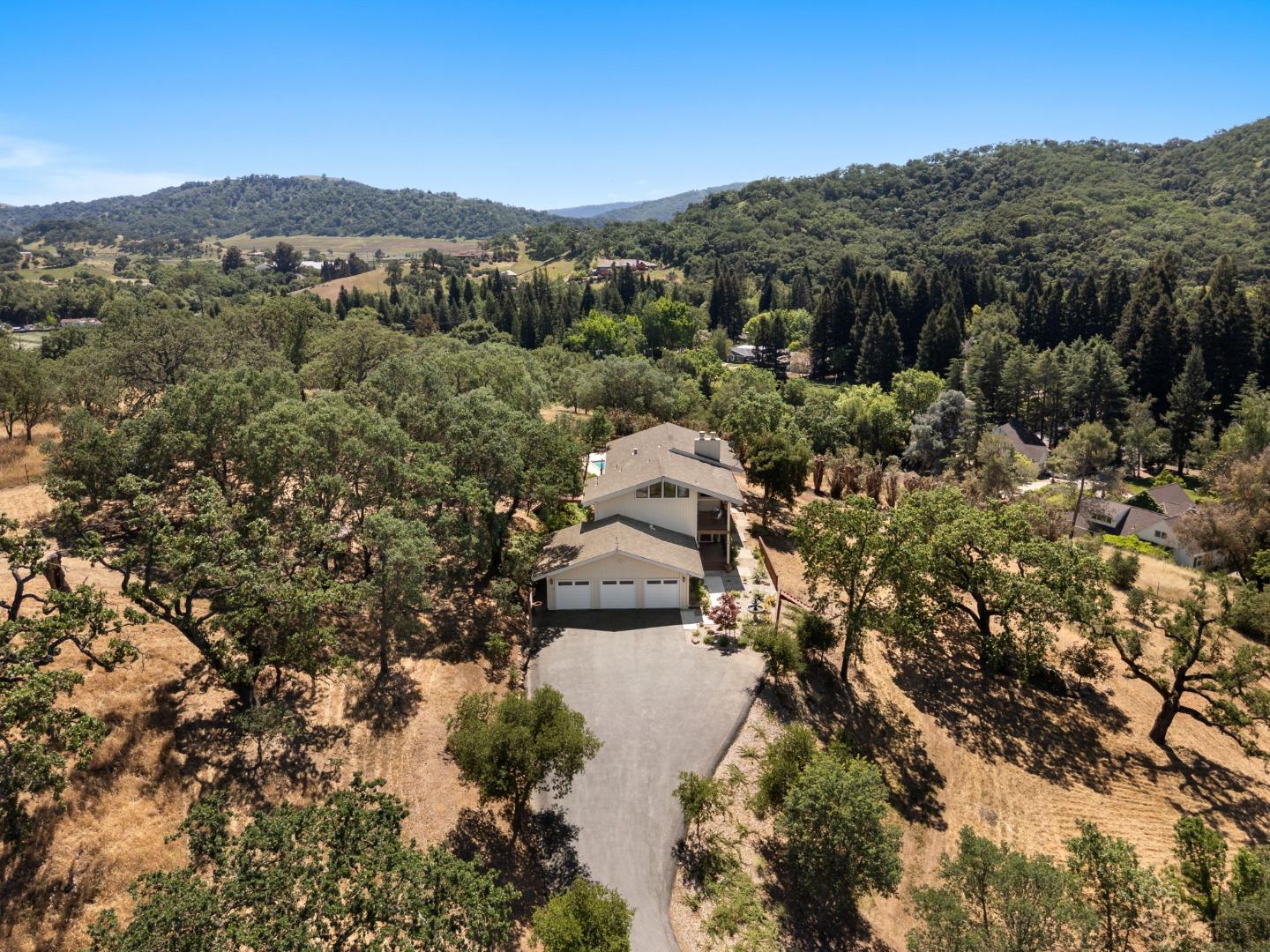 15208 Sycamore Drive