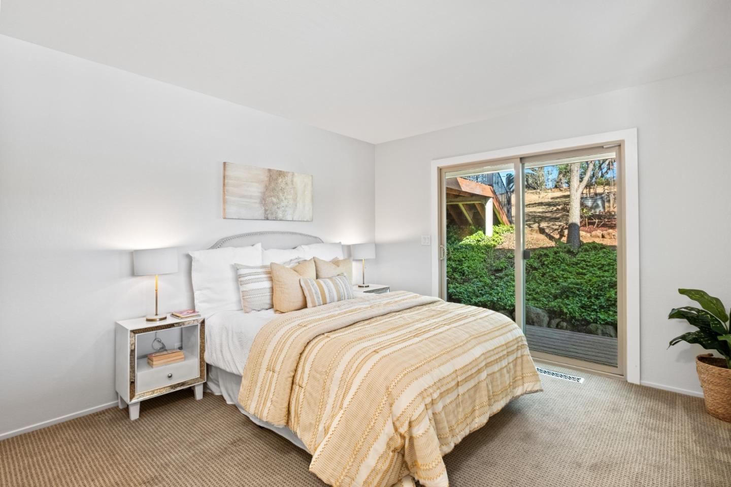 15208 Sycamore Drive