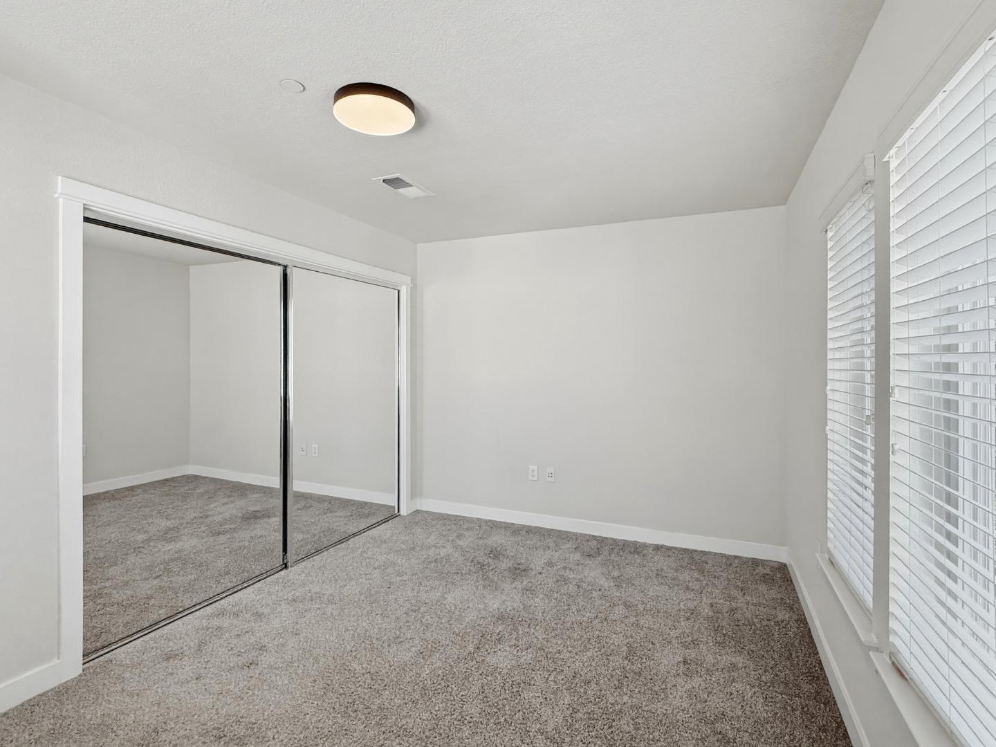 830 Frederick Common