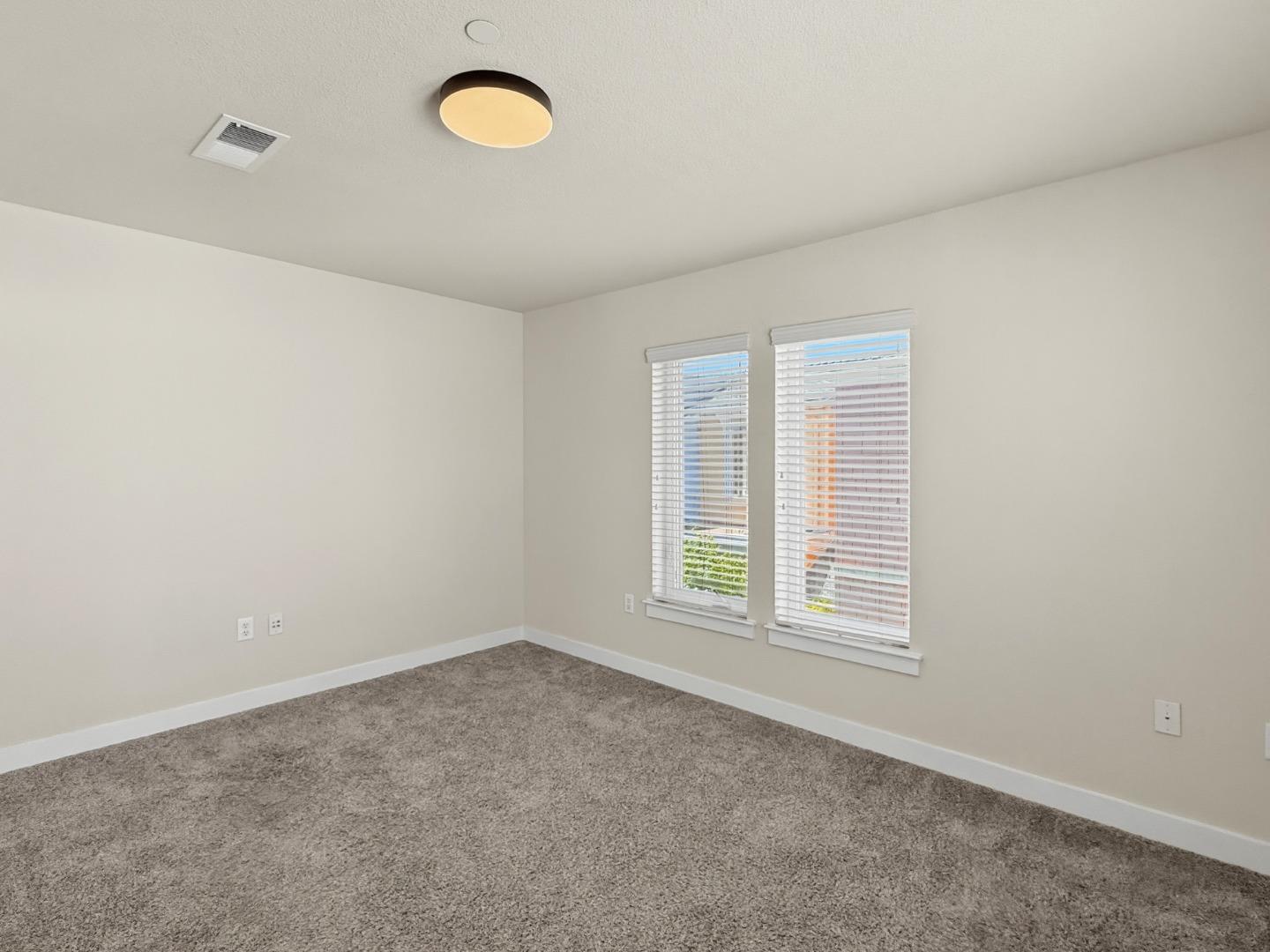 830 Frederick Common