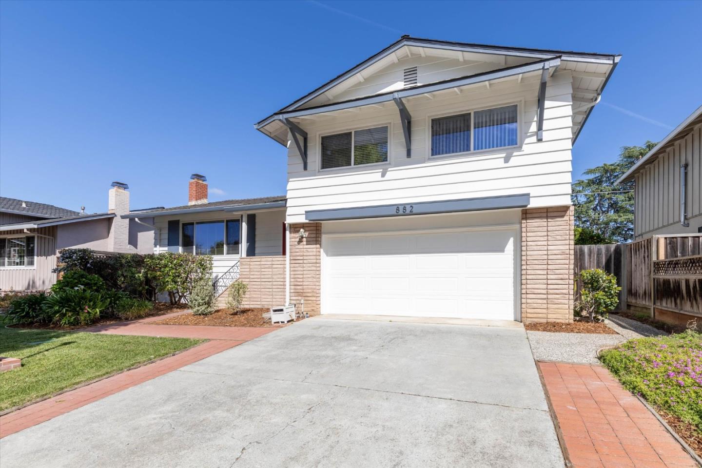 882 Maranta Avenue