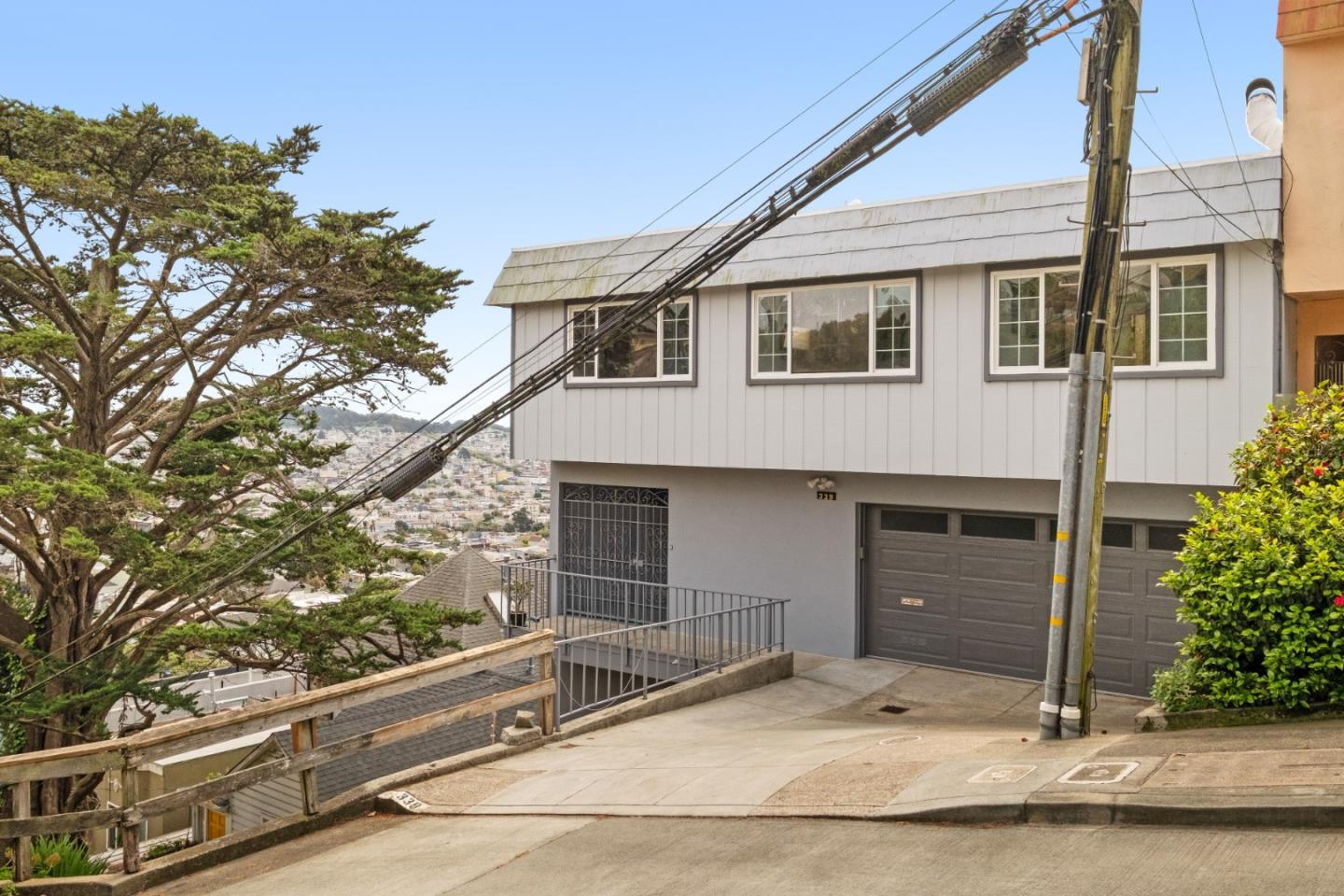 339 Melrose Avenue