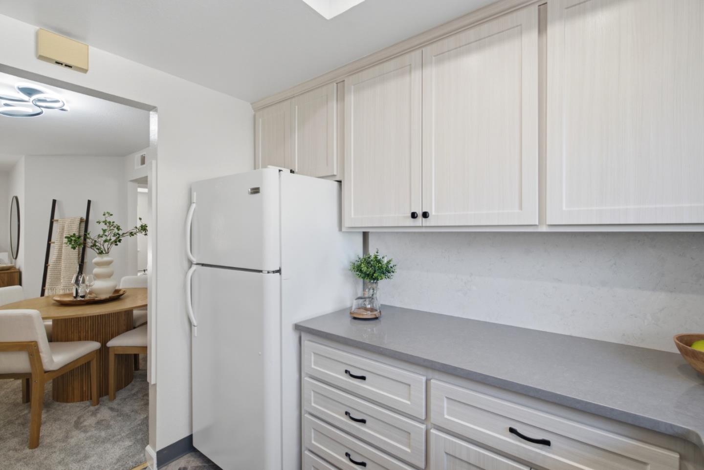 2201 Monroe ST 1004