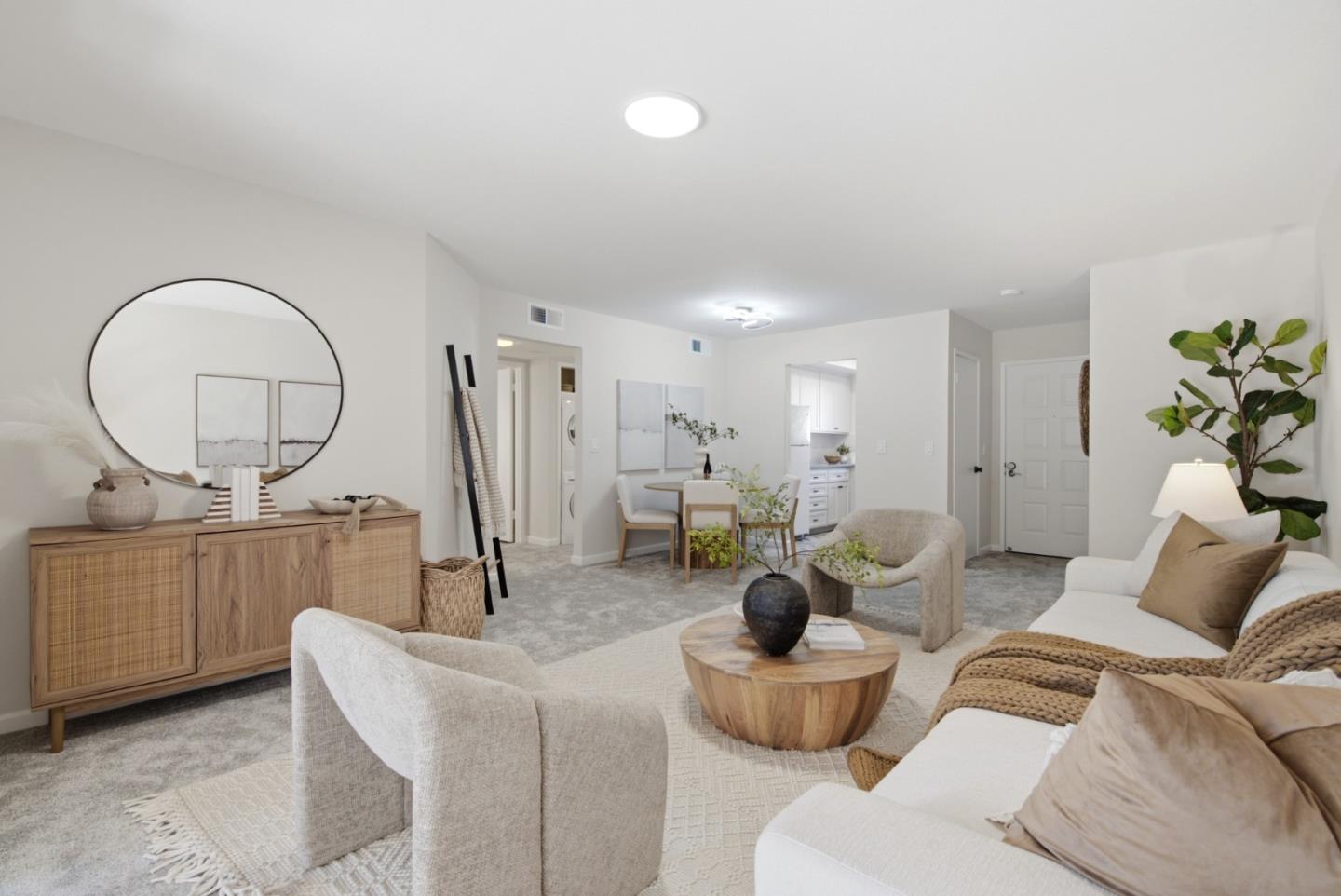 2201 Monroe ST 1004