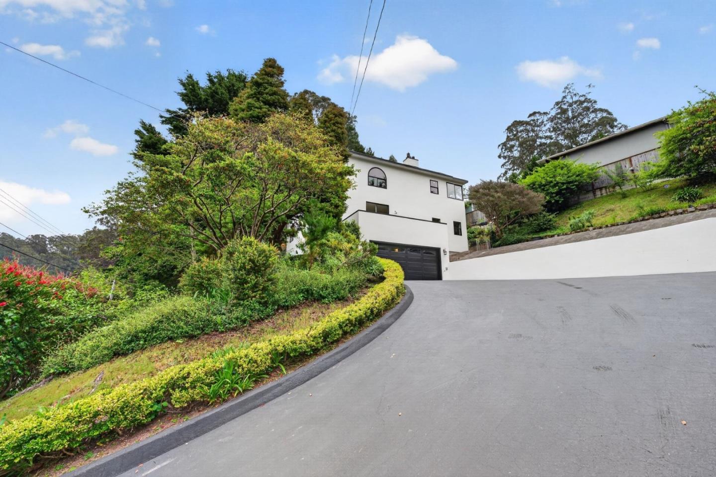1523 Perez Dr