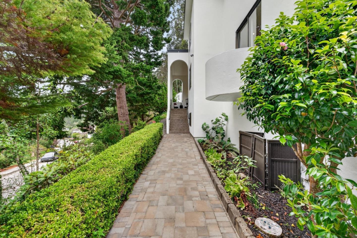 1523 Perez Dr