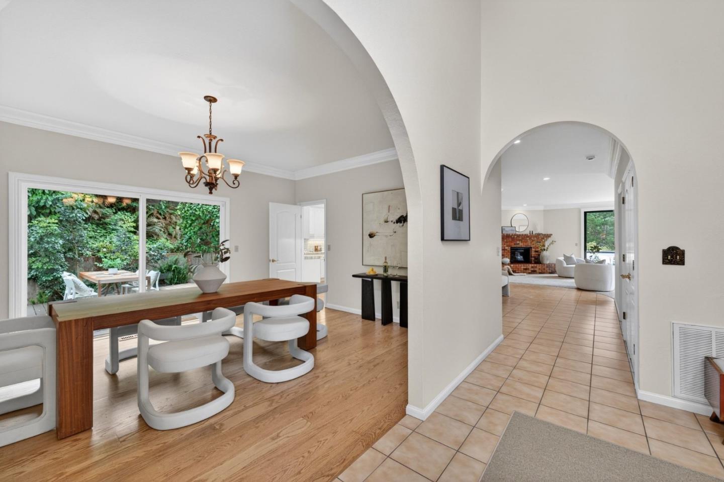 1523 Perez Dr