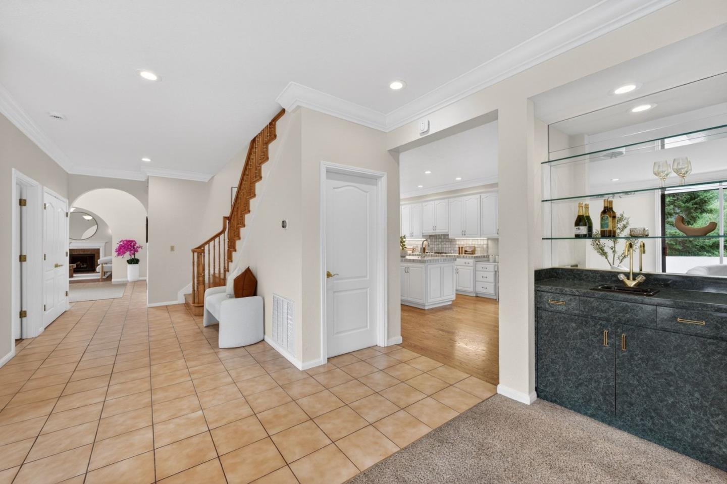 1523 Perez Dr