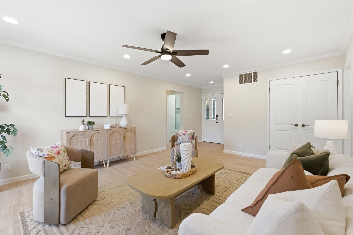 6383 San Anselmo WAY